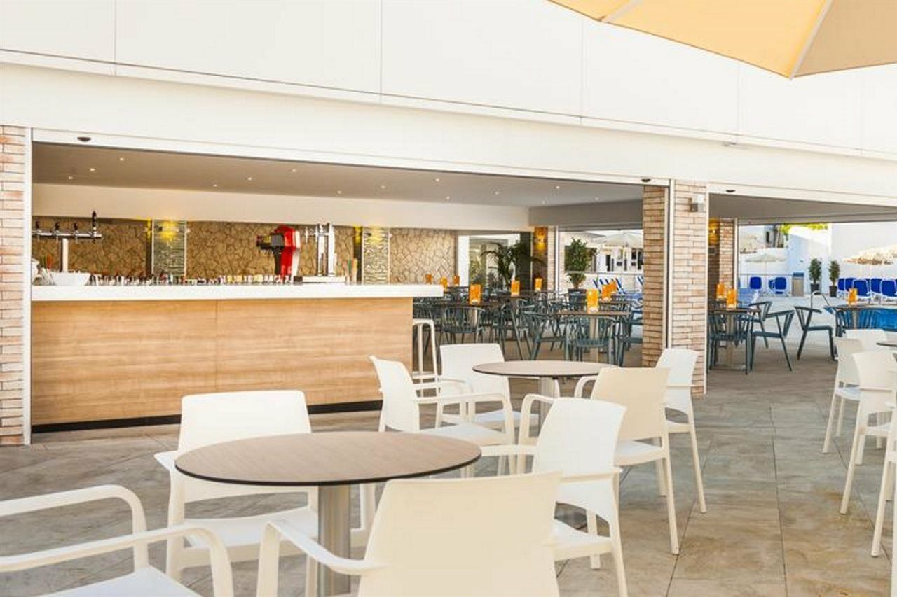 ホテル Globales Condes De Alcudia ポルト・ダルクディア エクステリア 写真